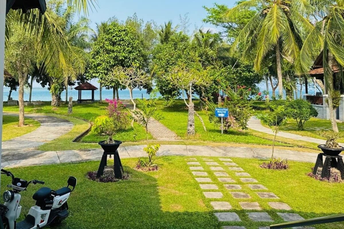 Krakatau Suite | Terras