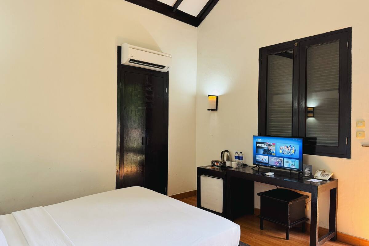 Haringin Villa Double | Minibar, desk, laptop workspace, free WiFi