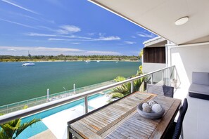 Balcony - Noosa Shores Resort (Noosa Heads)