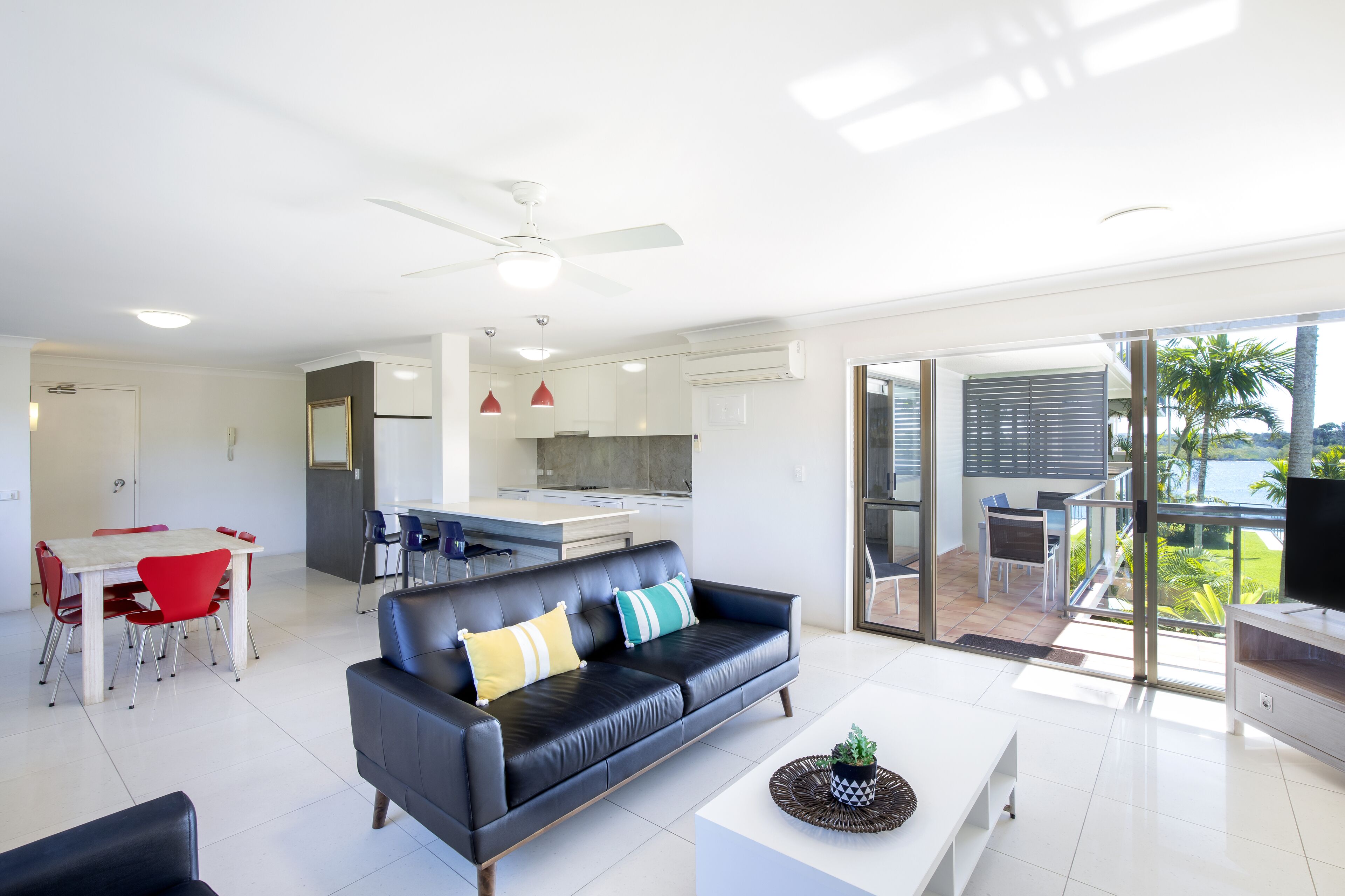 Noosa Shores Resort — image 11