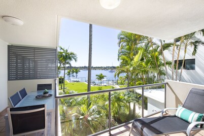 Noosa Shores Resort