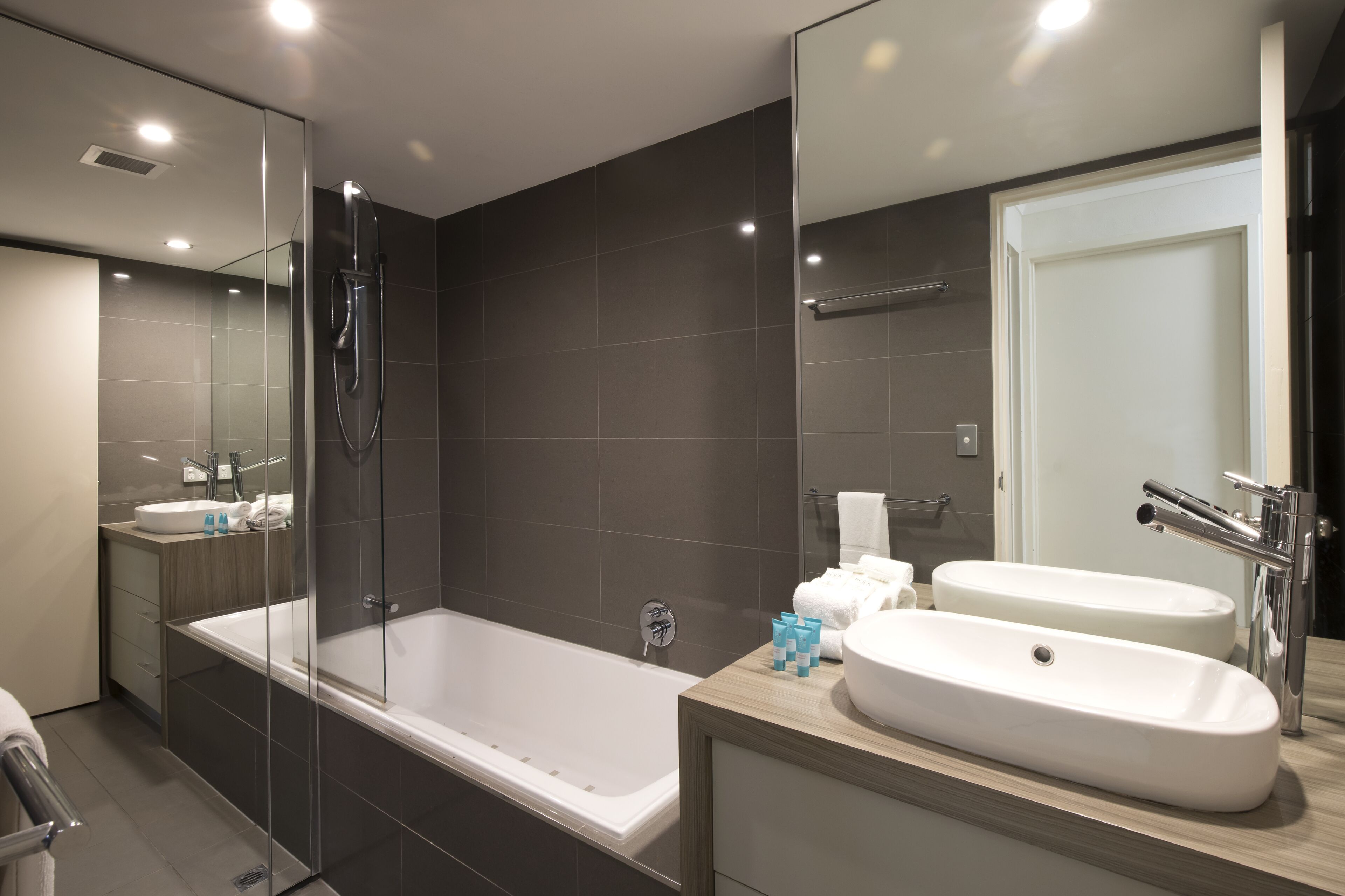 Noosa Shores Resort — image 13