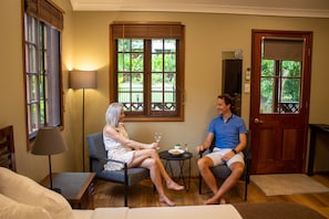 Standard-mökki (The Cottage) | Silitysrauta/-lauta, ilmainen Wi-Fi, vuodevaatteet