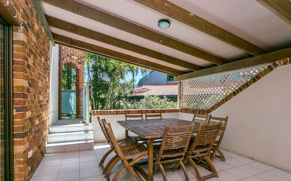 Superior Suite, 3 Bedrooms, Kitchen, Beach View | Balcony