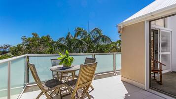 Luxury Penthouse, 4 Bedrooms, Kitchen | Balcony