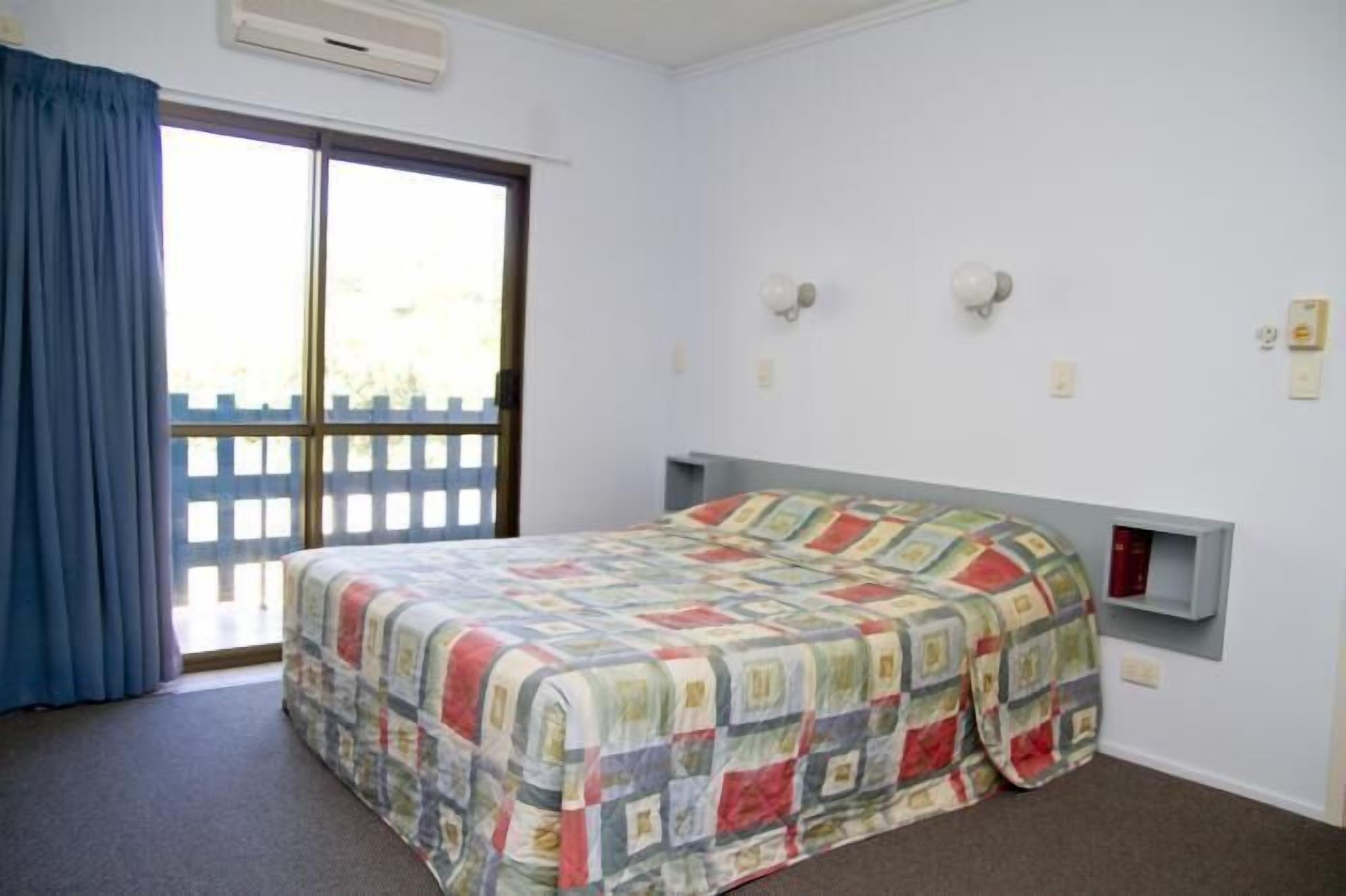 Sky View Units — image 19