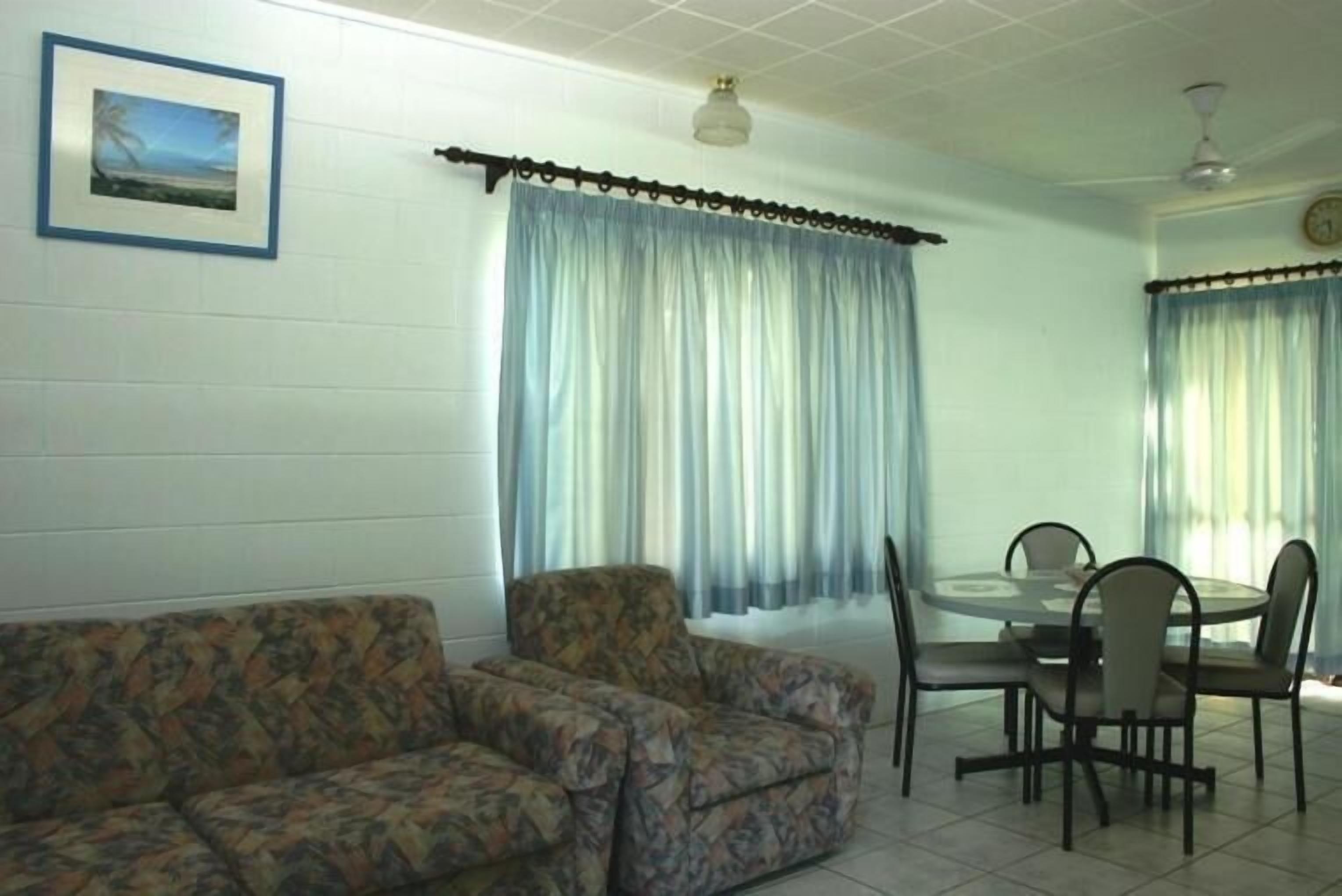 Sky View Units — image 20