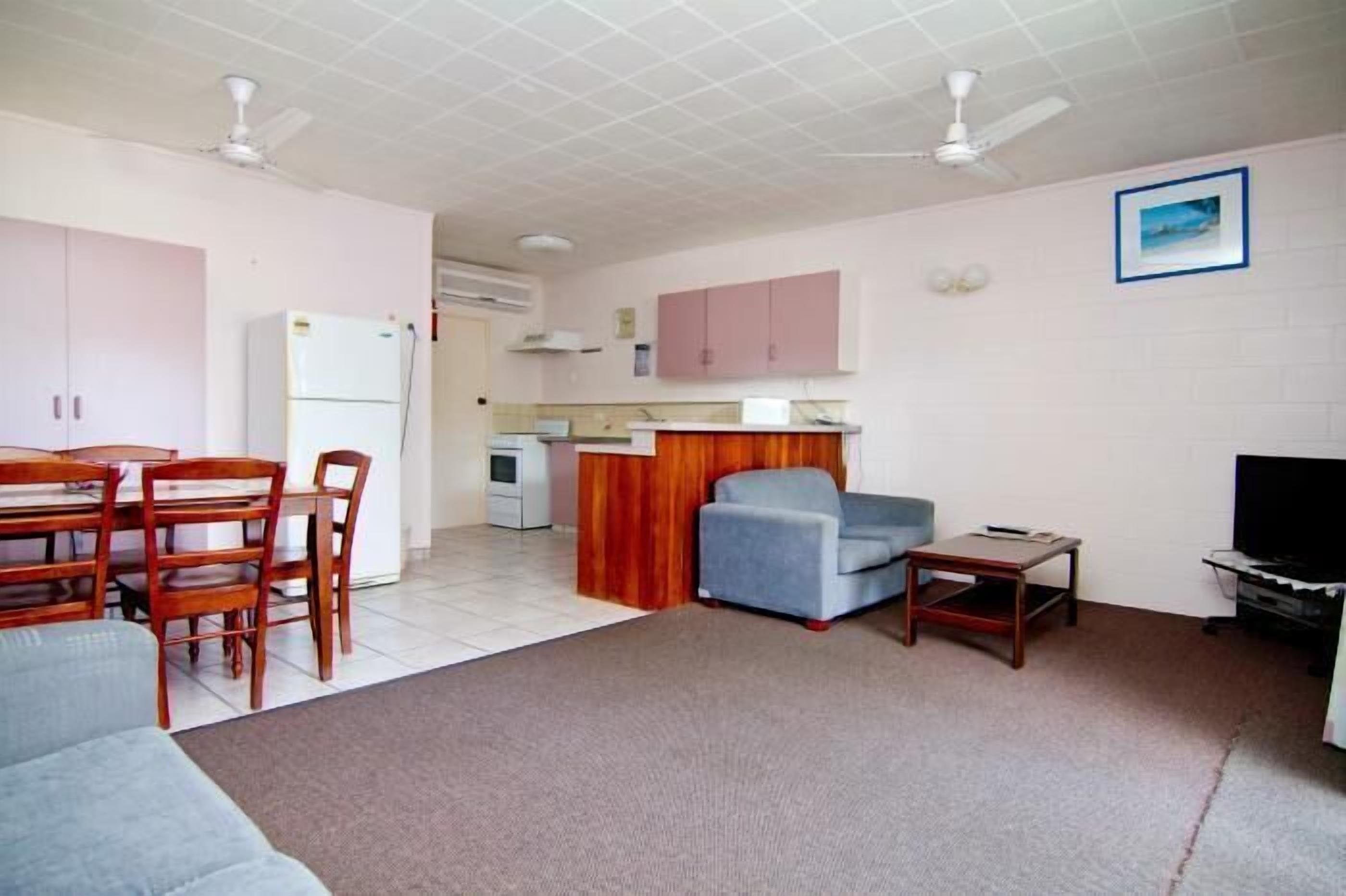 Sky View Units — image 15