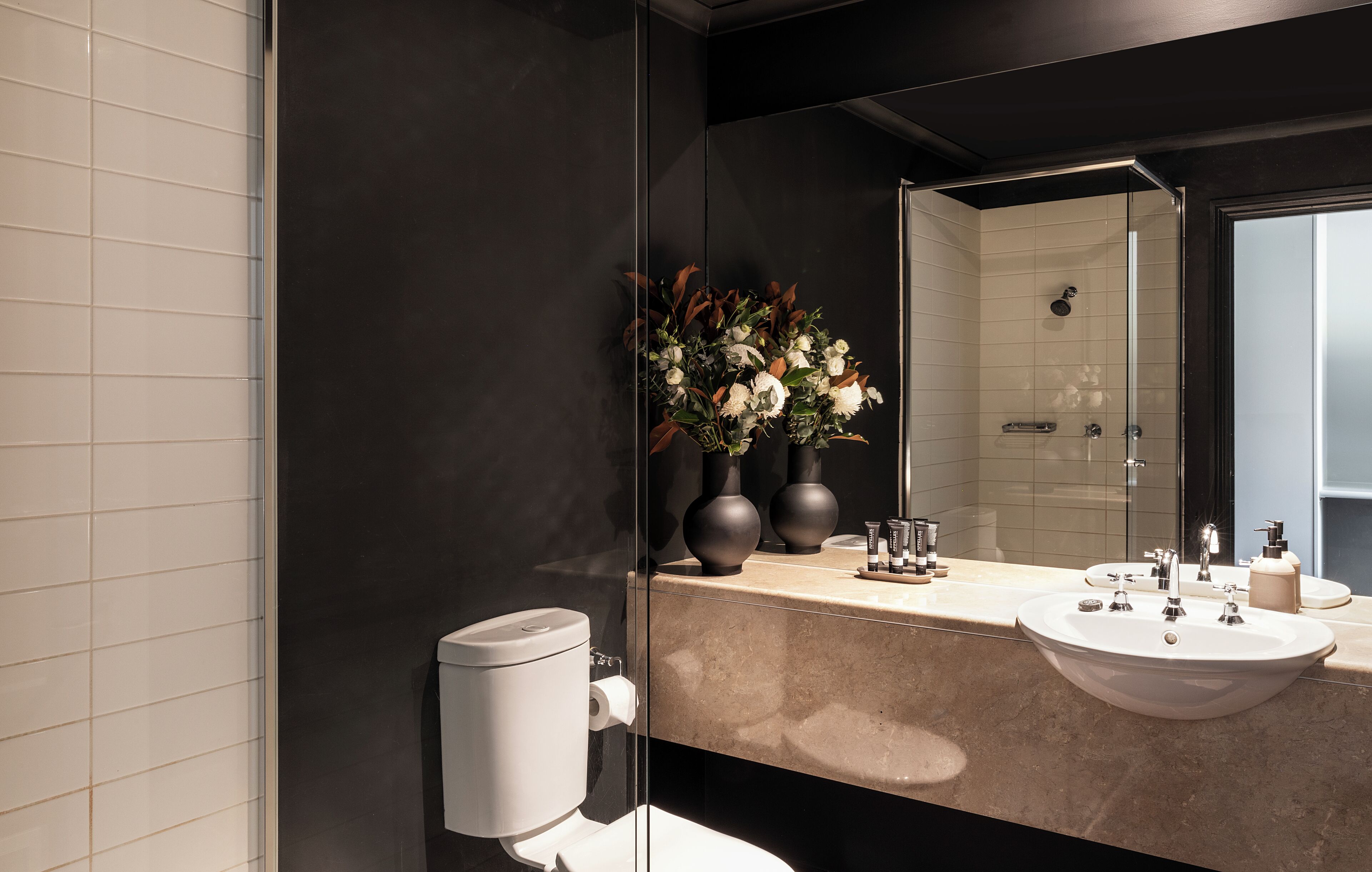 harvest superior room | bathroom | shower, free toiletries, hair dryer, towels
