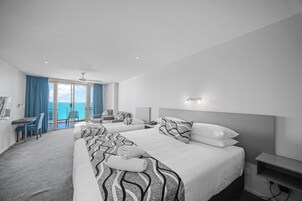 Deluxe Room, Balcony (Deluxe Triple)