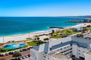 Exterior - Ocean Centre Hotel (Geraldton)