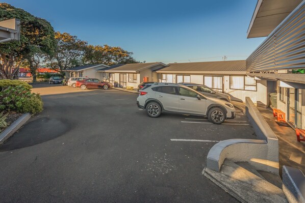 Free self parking
