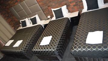 Iron/ironing board, free WiFi, bed sheets