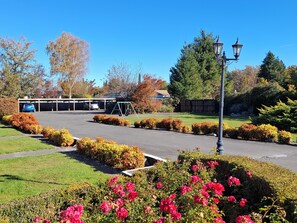 Garden - Spa Lodge Motel (Hanmer Springs)
