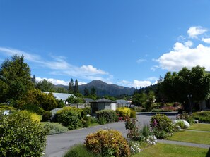 Mountain view - Spa Lodge Motel (Hanmer Springs)