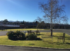 Property grounds - Bega Village Motor Inn (Bega)