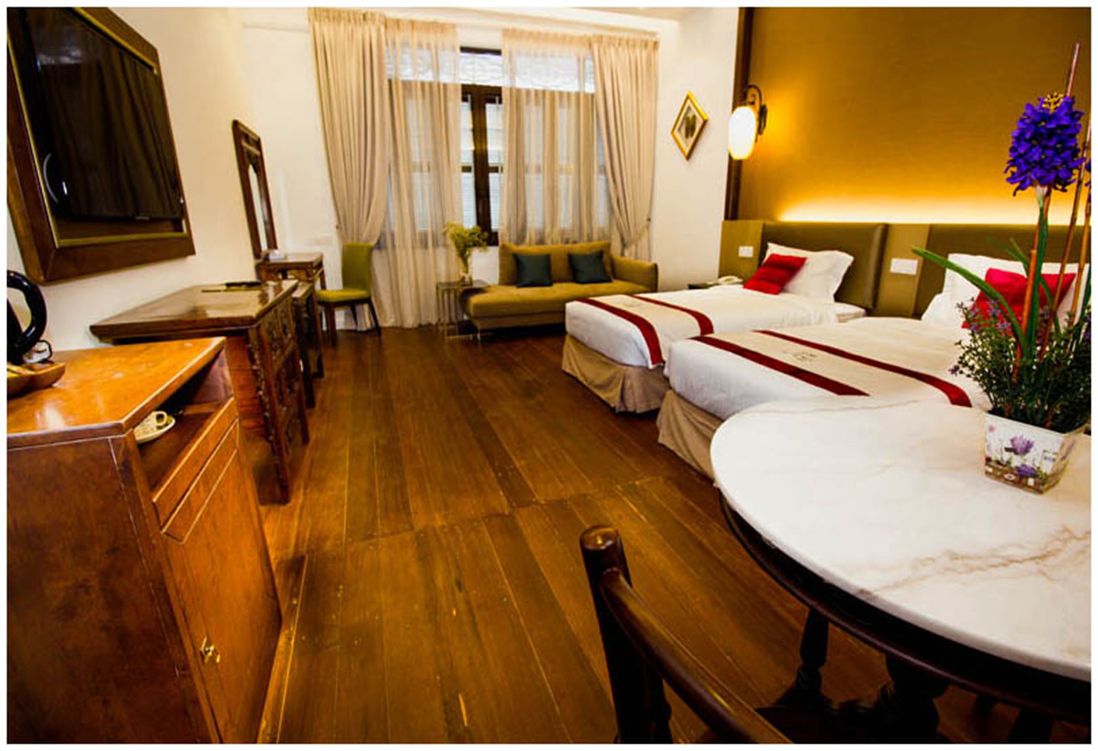 puri suite | in-room safe, desk, iron/ironing board, free cots/infant beds