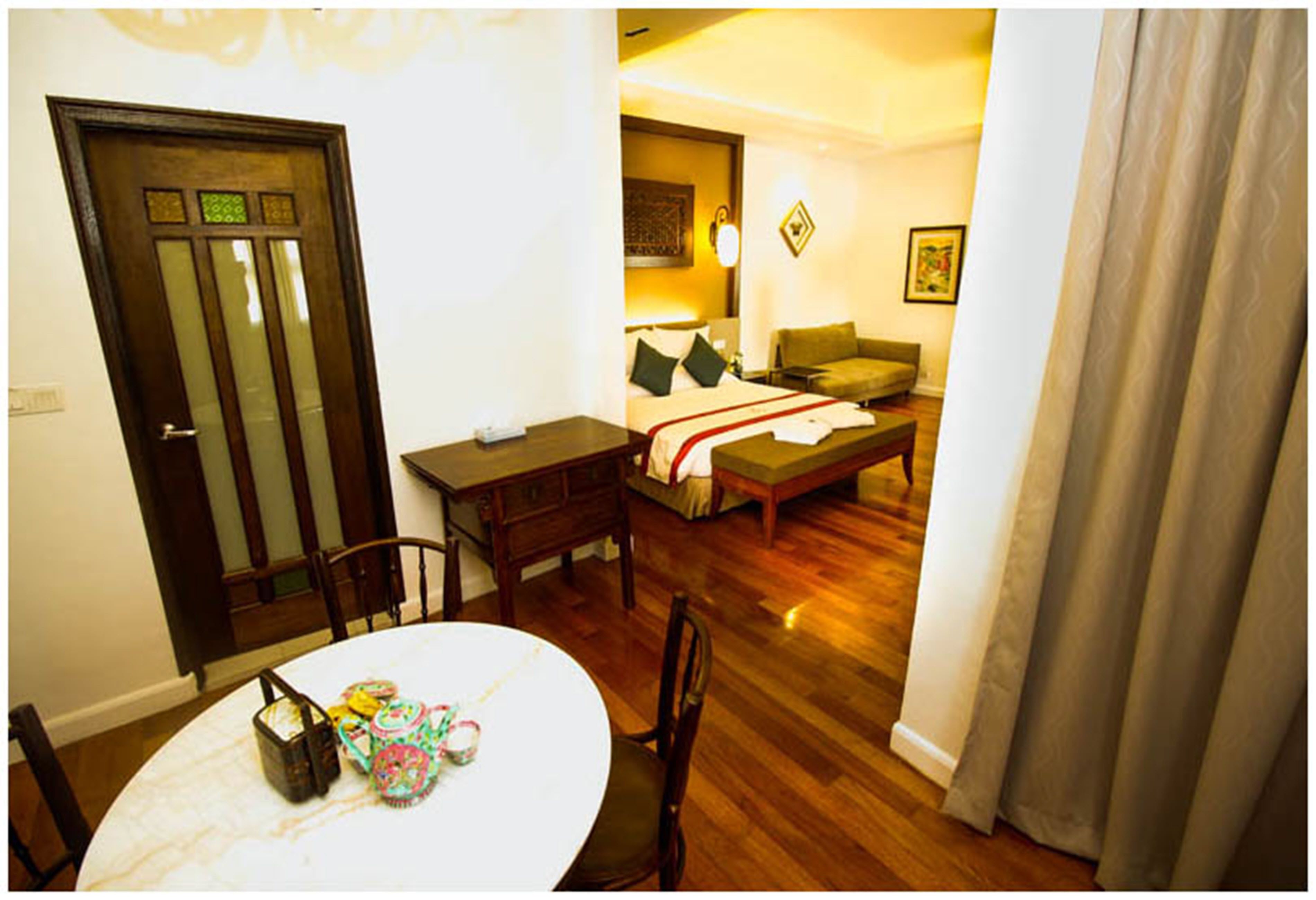 puri suite | in-room safe, desk, iron/ironing board, free cots/infant beds