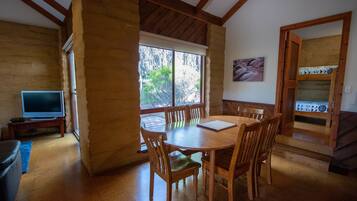 Osprey | In-room dining
