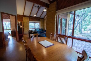 Osprey | In-room dining