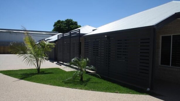 Front of property - Emerald Park Motel (Emerald)