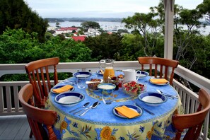 Terrace/patio - Villa Russell (Russell)