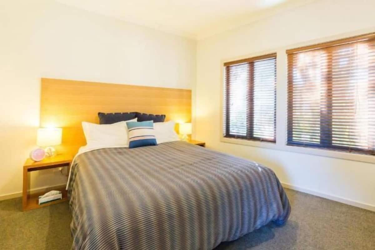 Pillow-top beds, iron/ironing board, cots/infant beds, free WiFi