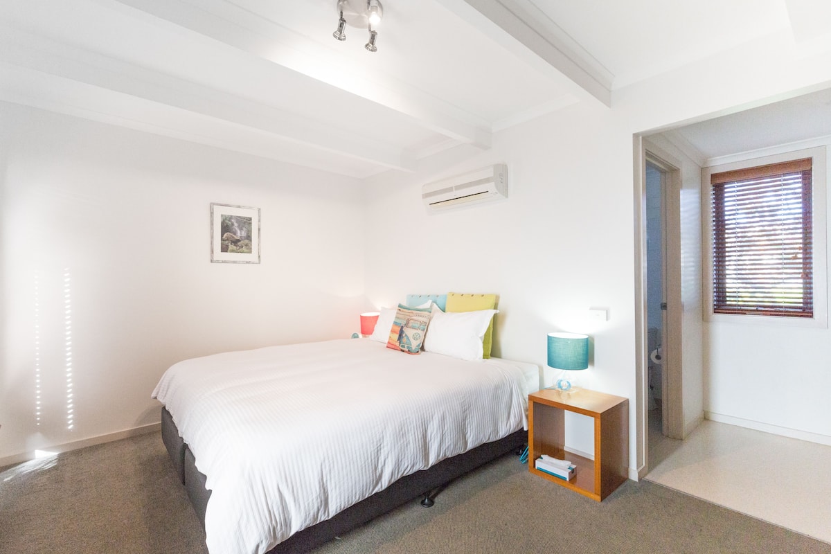 Pillow-top beds, iron/ironing board, cots/infant beds, free WiFi