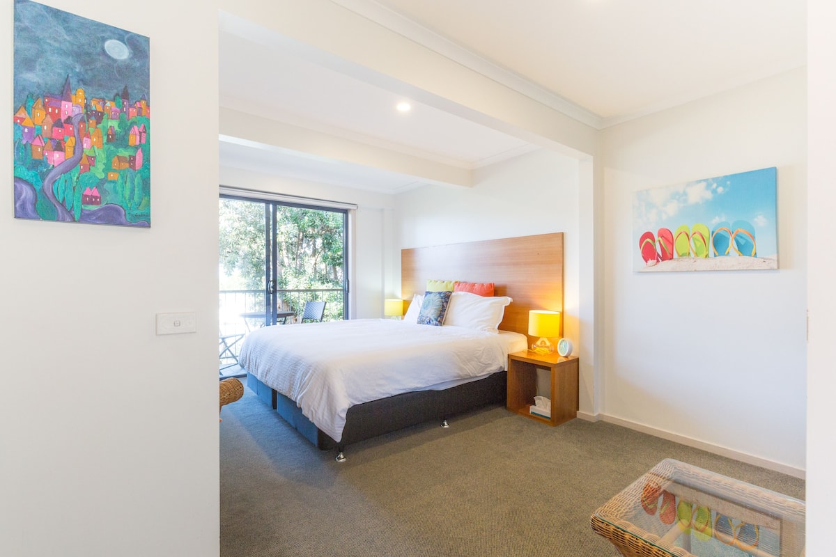 Pillow-top beds, iron/ironing board, cots/infant beds, free WiFi
