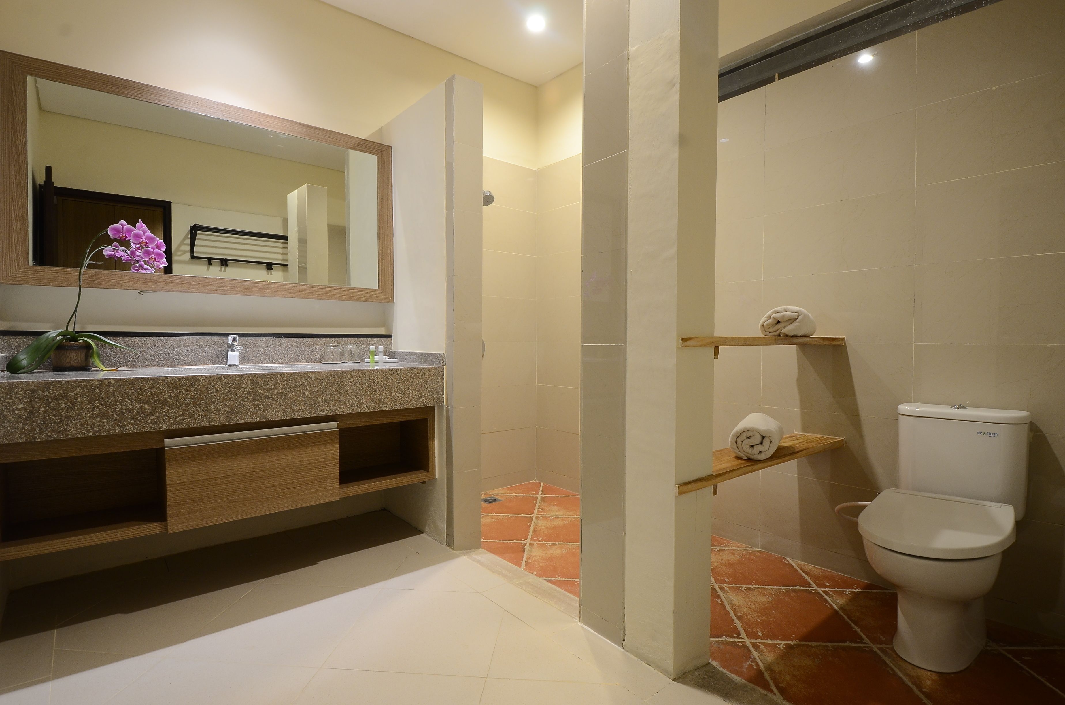 Photo - Bali Breezz Hotel