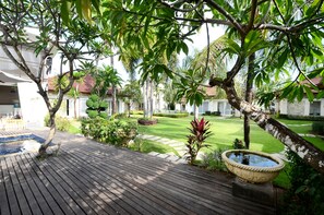 Property grounds - Bali Breezz Hotel (Jimbaran)