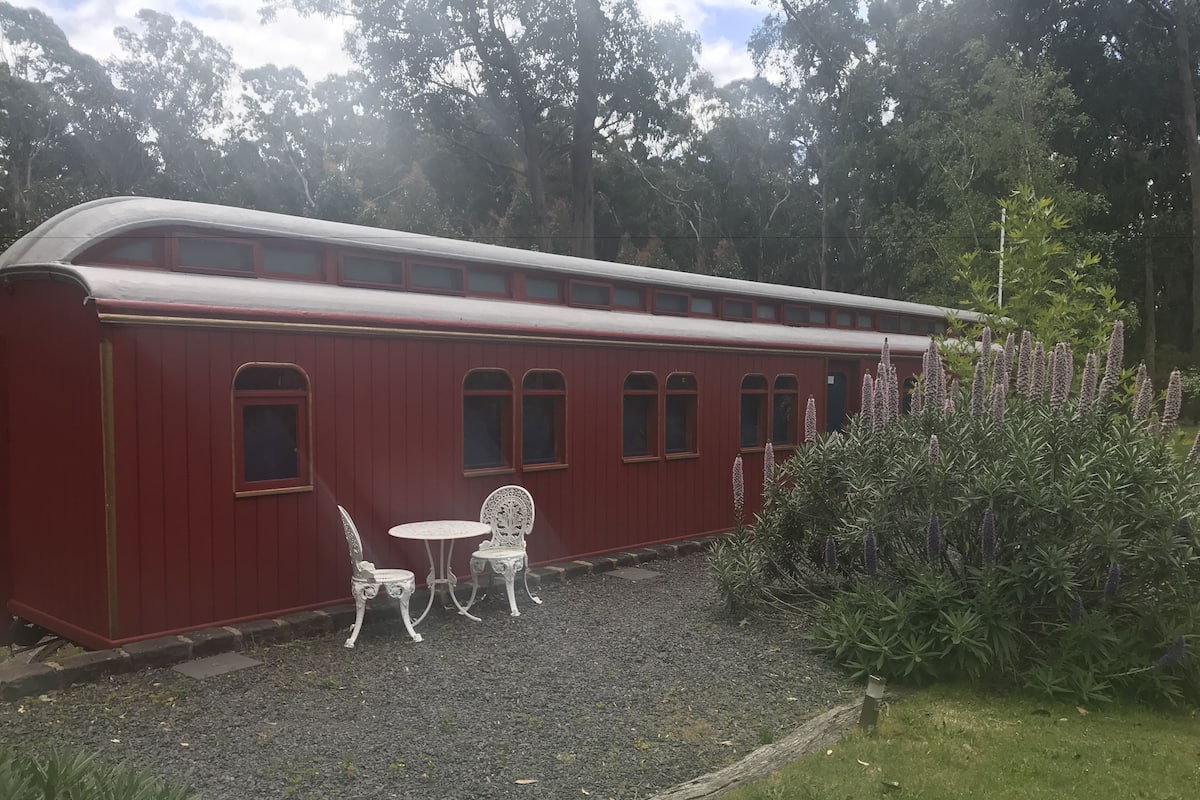 Standard Room, Non Smoking, Kitchenette (Governors Carriage) | Terrace/patio
