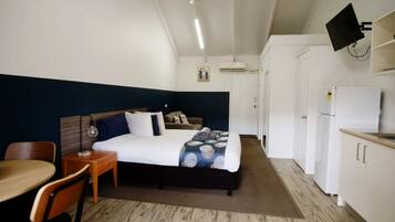 Standard Double Room | Individually decorated, individually furnished, laptop workspace