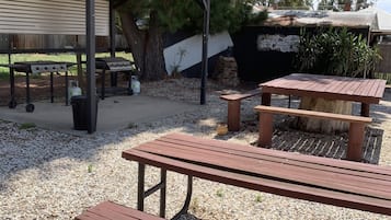 BBQ/picnic area