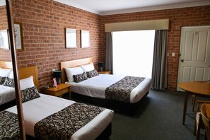 Deluxe Room, 1 Queen Bed, Non Smoking (Deluxe Twin Share) | View from room