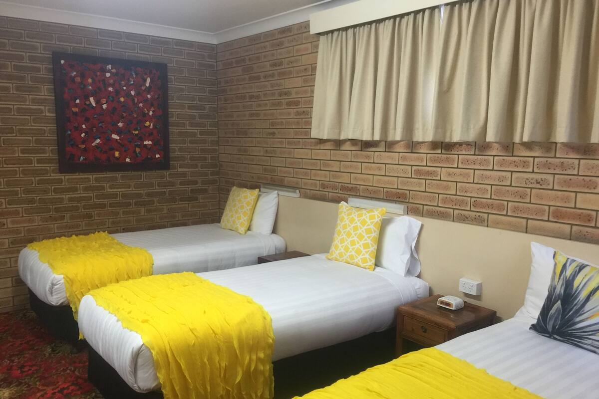 Family Room, Non Smoking, Refrigerator & Microwave | Down comforters, pillowtop beds, desk, iron/ironing board