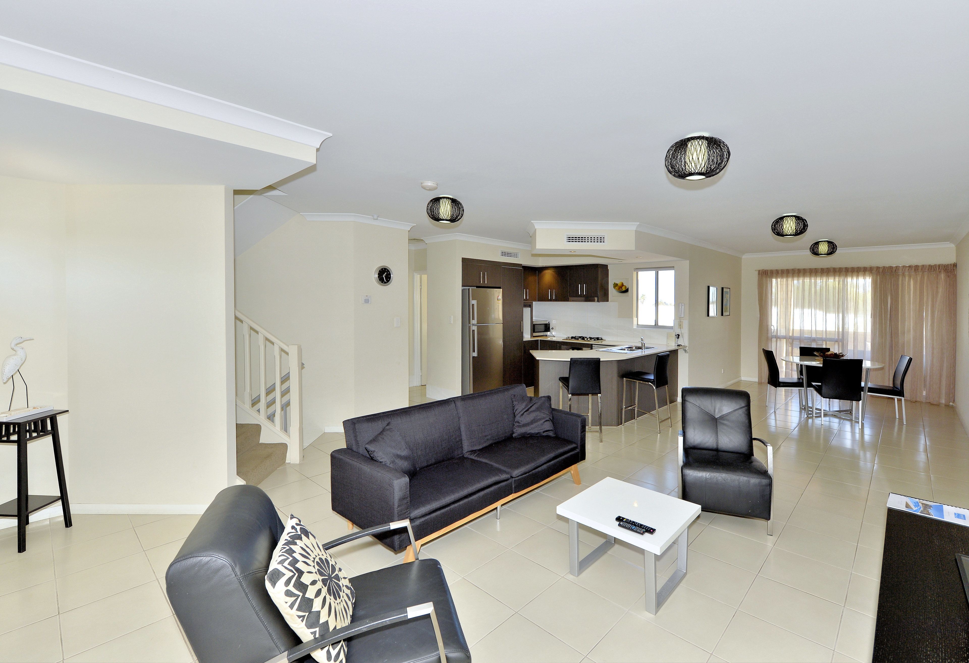 聯排別墅, 1 間臥室 (Apartment) | 起居區 | 平面電視、 DVD 播放機