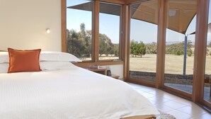 Standard Suite, 1 Bedroom, Non Smoking, Kitchen (BOROKA SUNRISE) | 1 bedroom, premium bedding, soundproofing, WiFi (free) - Boroka Downs (Pomonal)