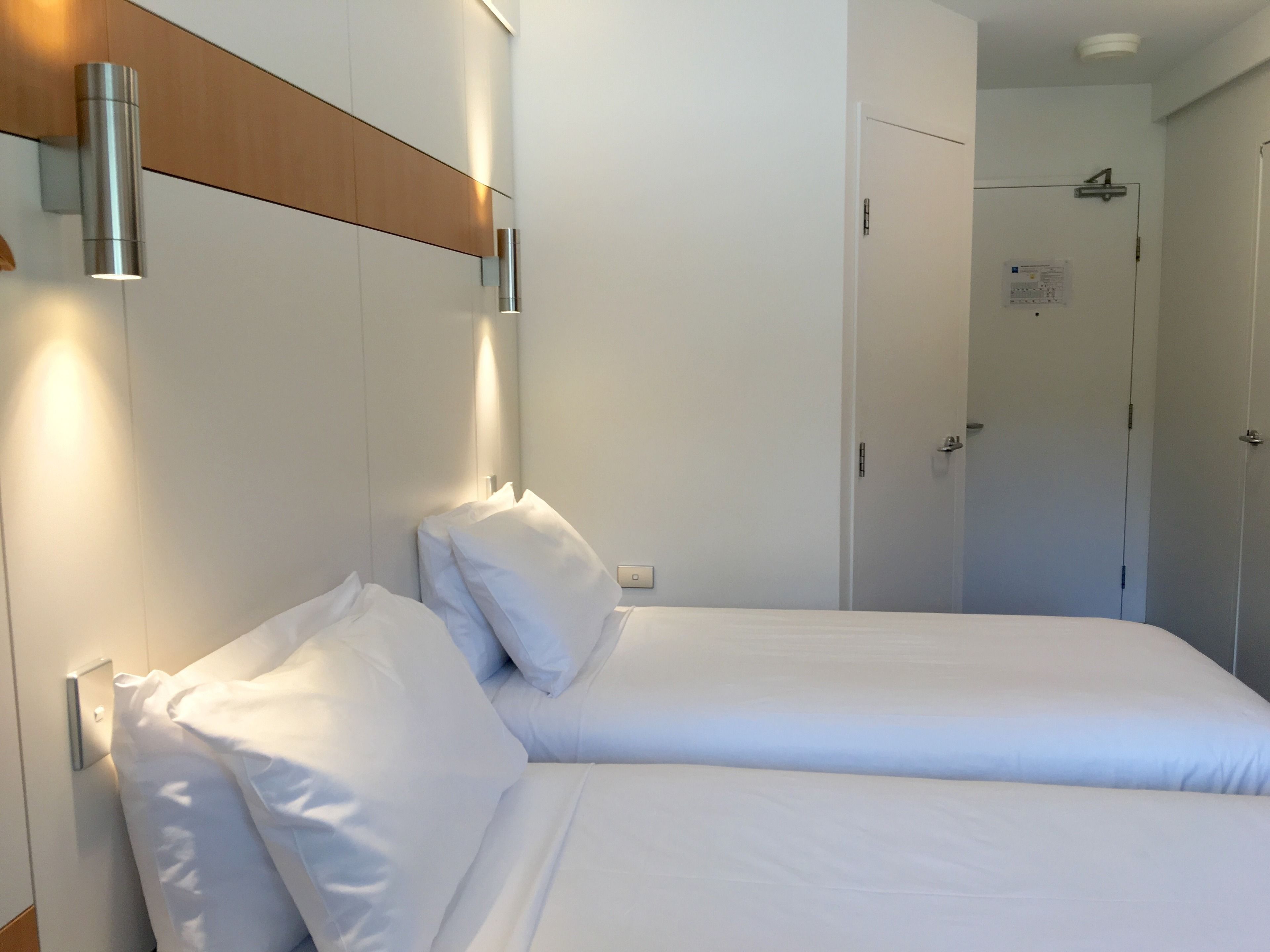 standard twin room | desk, blackout curtains, free cots/infant beds, free wifi