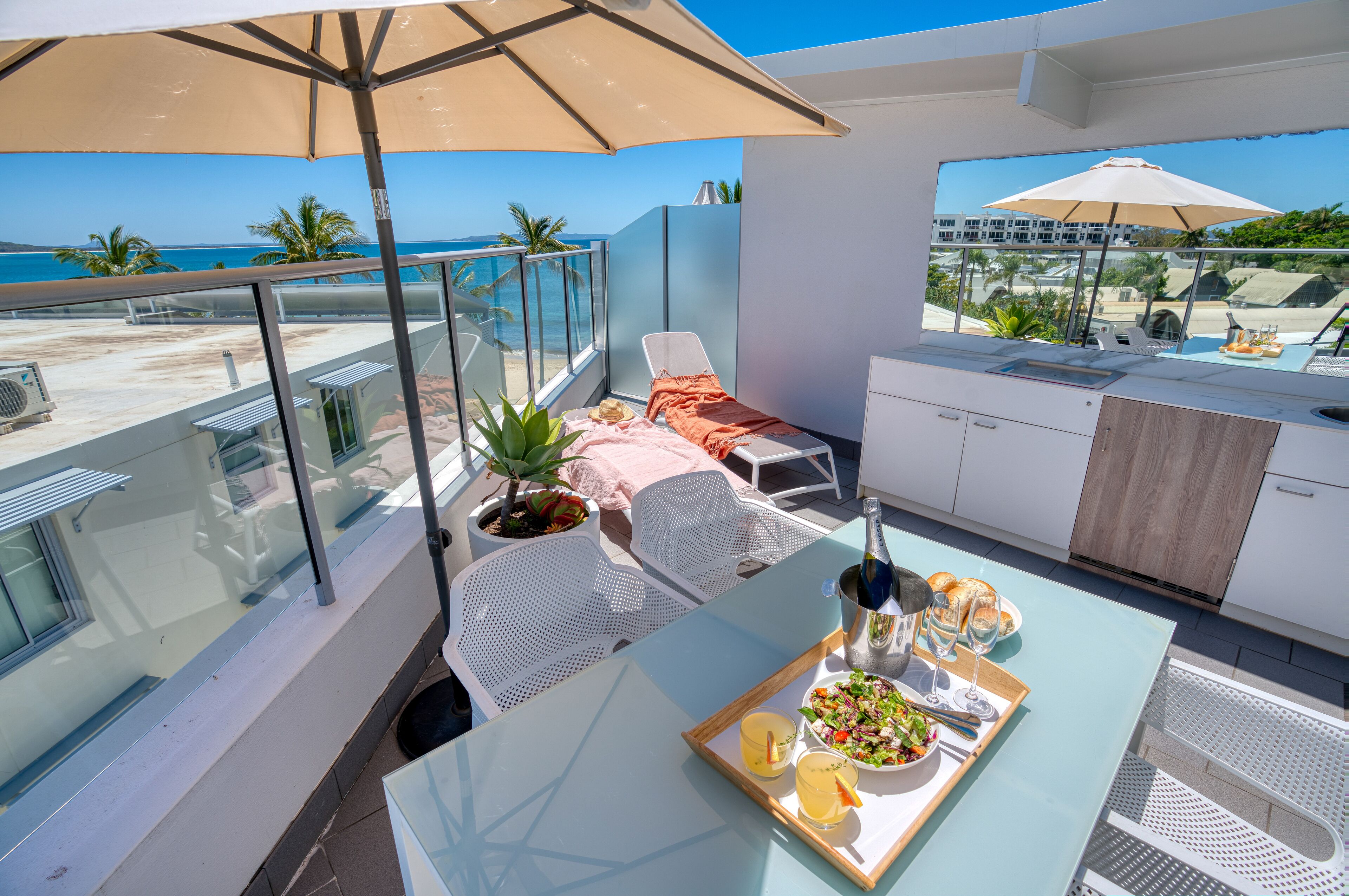 Two Bedroom Hasting Street Rooftop Spa | Balcony