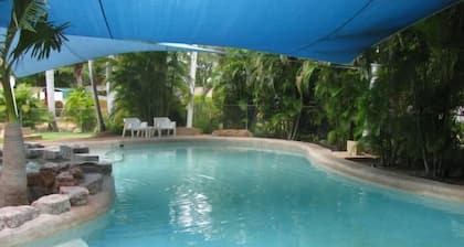 Ivanhoe Village Caravan Resort