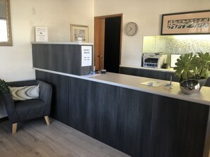 Reception - Cardiff Motor Inn (Cardiff)