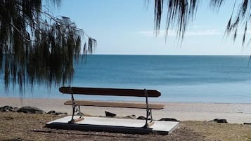En la playa