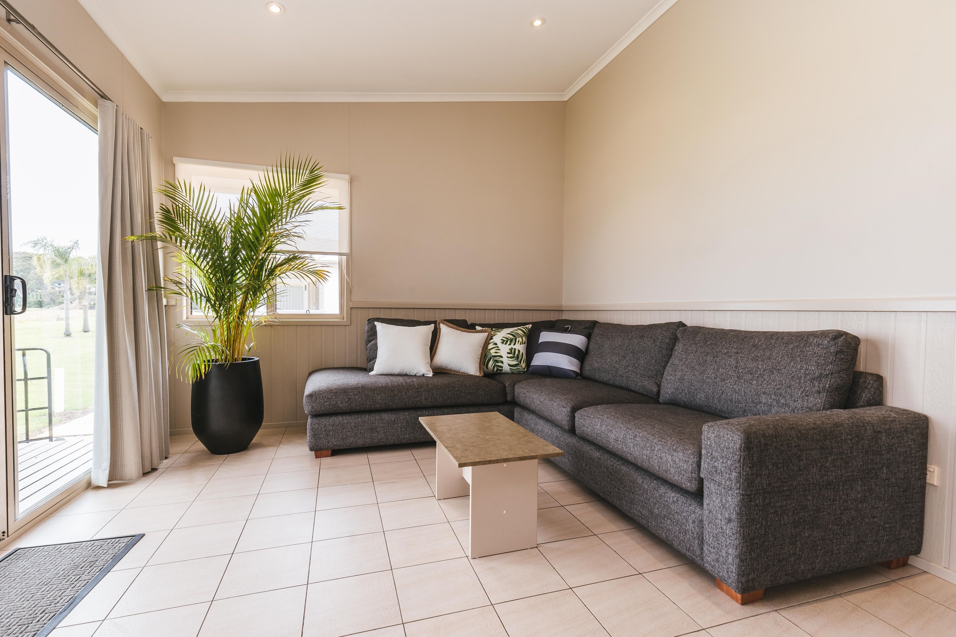 deluxe suite, 2 bedrooms, non smoking, kitchen (deluxe waterfront) | living area | flat-screen tv, dvd player