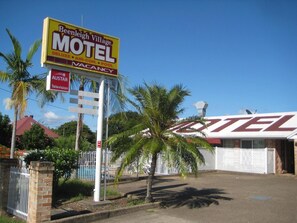 Exterior - Beenleigh Village Motel (Beenleigh)