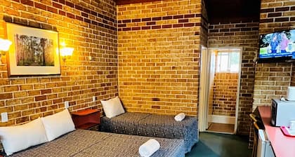 Beenleigh Village Motel
