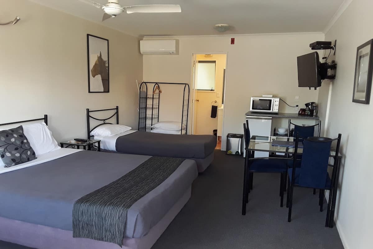 Standard-Studio (Twin Studio) | Eigene Küche | Kühlschrank, Mikrowelle, Wasserkocher