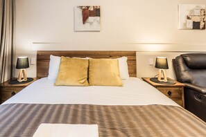 King Suite - Black Forest Motel (Macedon)