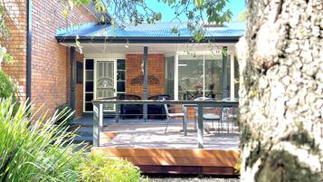 Superior Apartment, 3 Bedrooms, Non Smoking, Kitchen (townhouse) | Terrace/patio