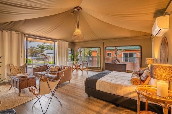 Tenda Keluarga, 1 kamar tidur, Bebas Asap Rokok, dapur (Seaview Executive Unit) | Wi-Fi gratis dan seprai linen